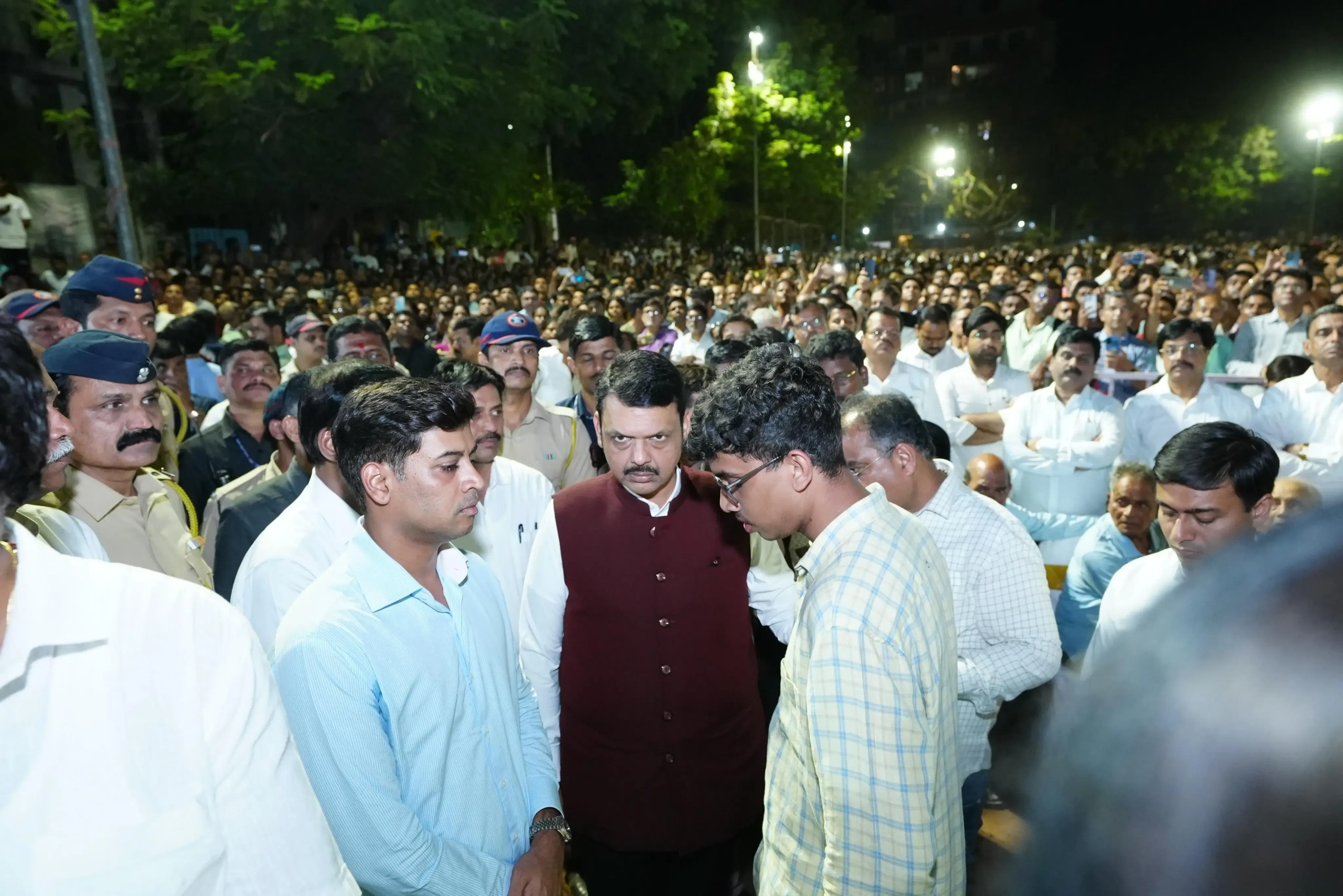 Maharashtra CM Pays Tribute to Pahalgam Attack Victims in Dombivli