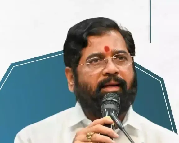 Eknath Shinde demands apology from Rahul Gandhi over ECI allegations