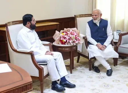 Eknath Shinde Critiques Opposition During Meeting with PM Modi
