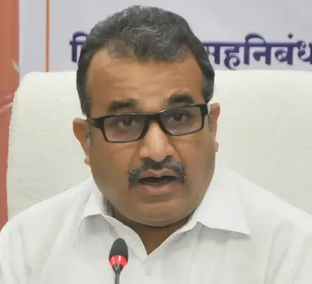 Has the Maha Government Established a Committee for Crop Loan Waivers?