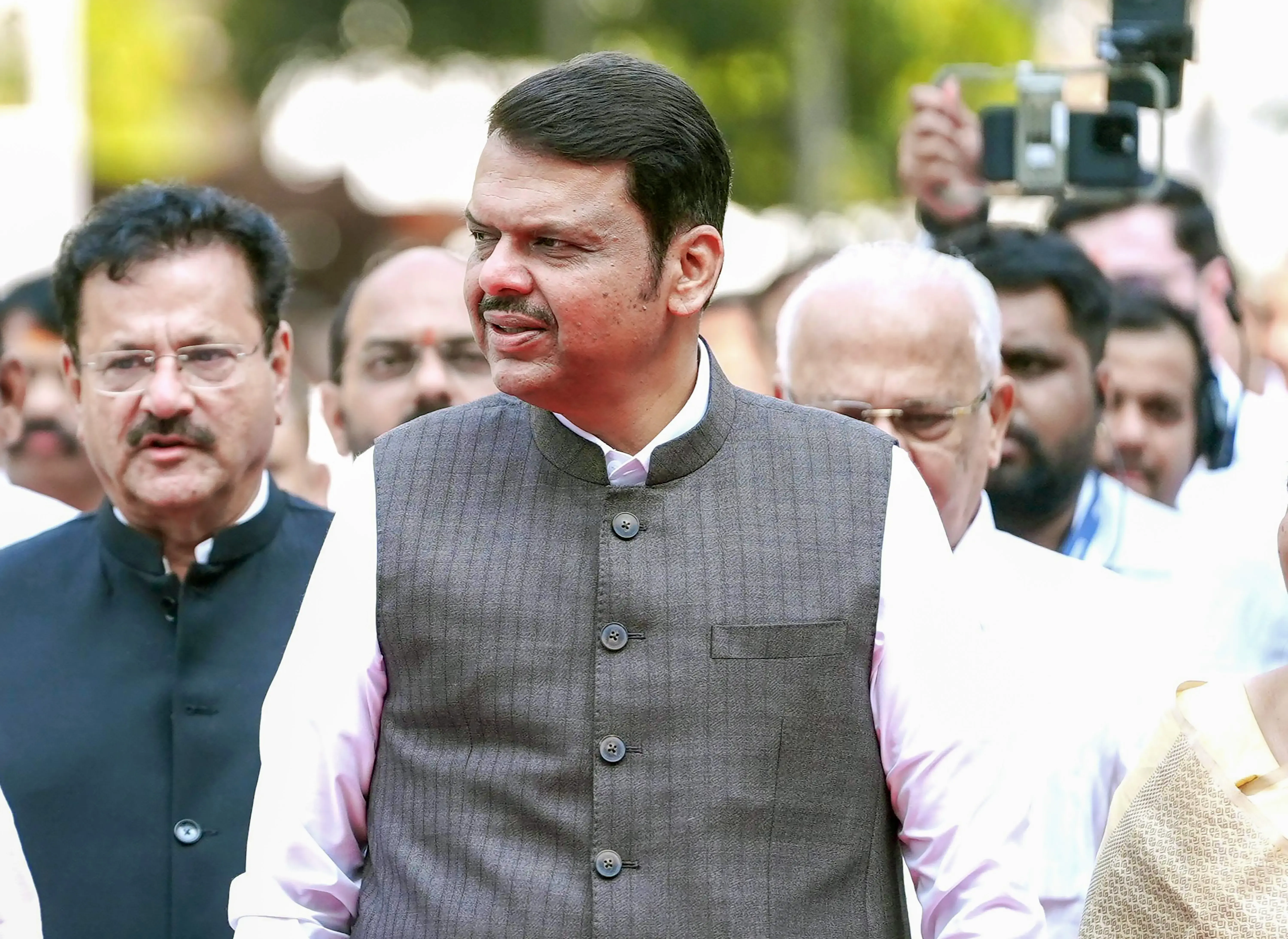 Maharashtra Government Assures Support for Stranded Citizens in Gulf Amid Conflict