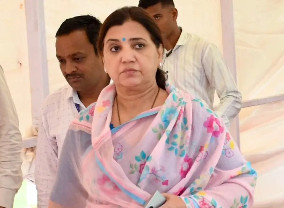 Is the Maha government drafting a strict law against bogus doctors?