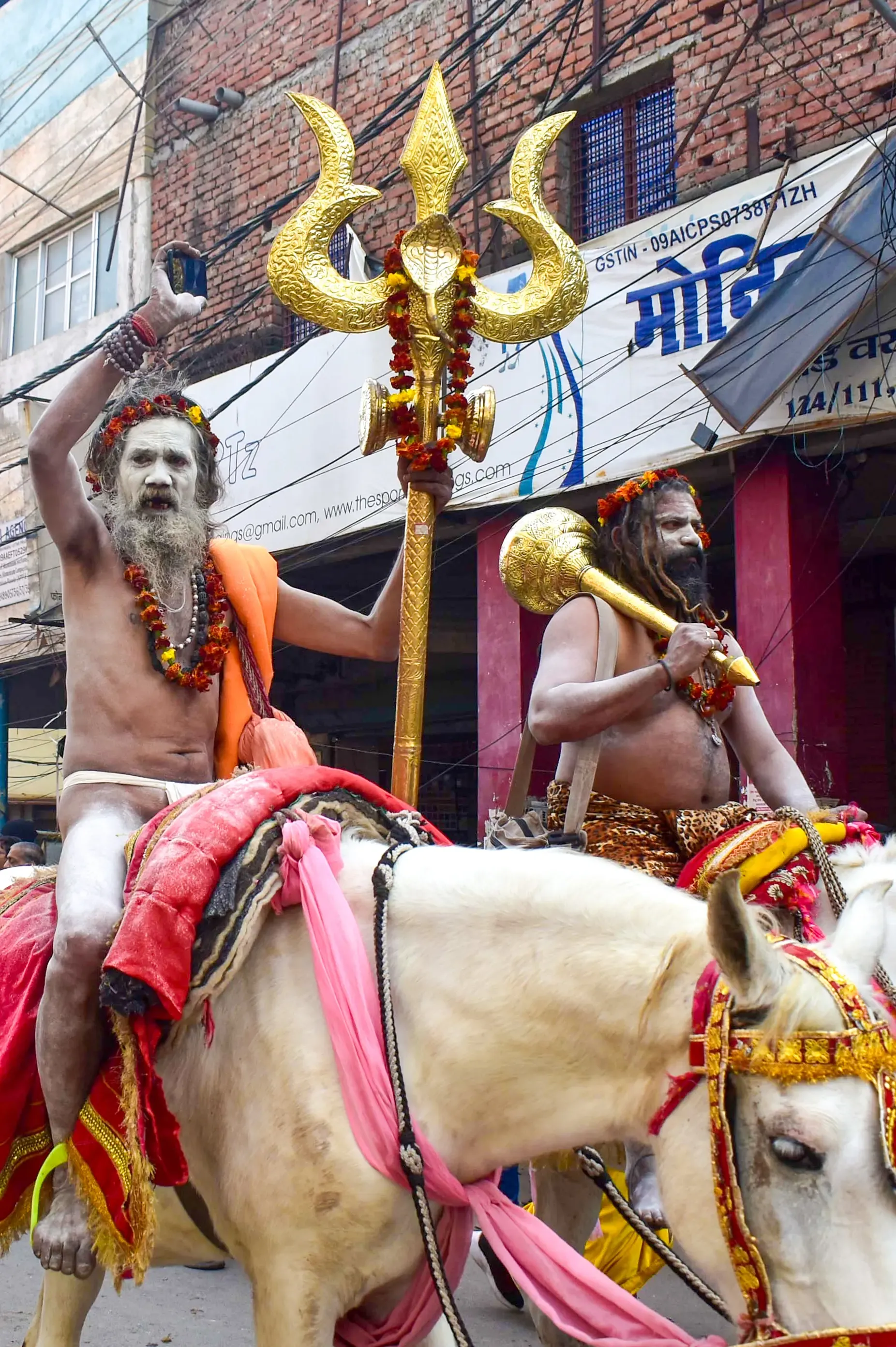 Maha Kumbh Excitement: Tourism Ministry Engages Influencers