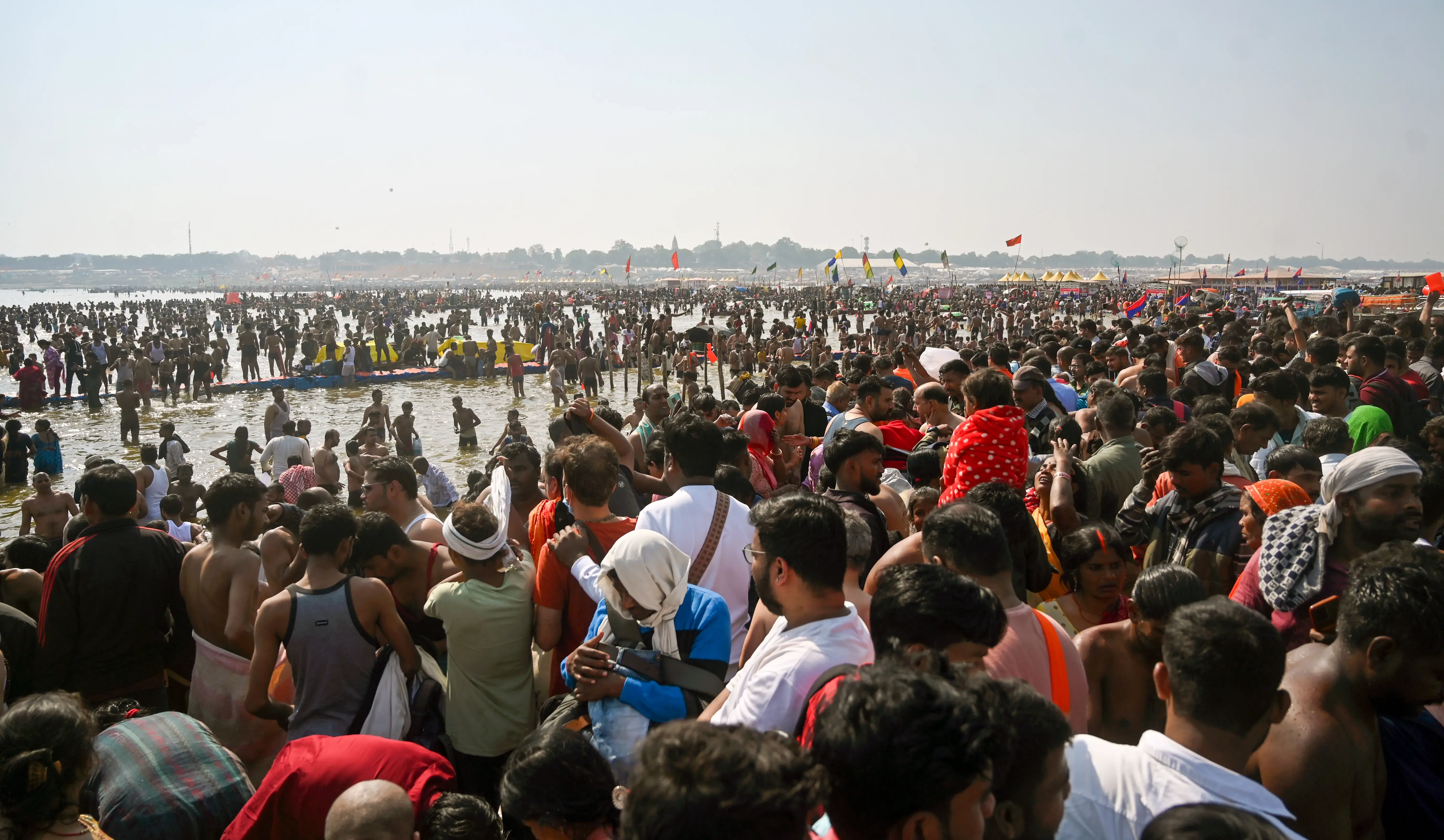 Maha Kumbh: Devotees Flock to Sangam for Mauni Amavasya Ritual on January 29