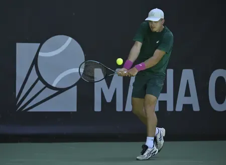 Felix Gill Stuns Sumit Nagal in Maha Open ATP Challenger 75 Pre-Quarters