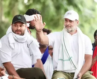 महागठबंधन के उम्मीदवारों के लिए तेजस्वी के साथ राहुल गांधी शुरू करेंगे चुनावी प्रचार 