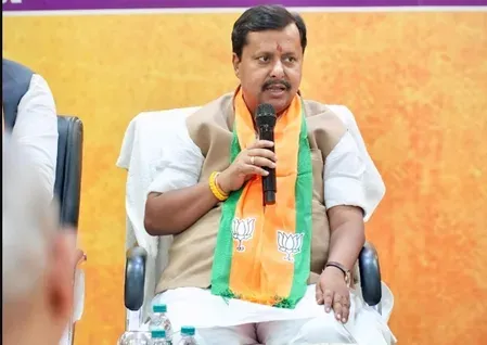 नितिन नवीन का पंजाब दौरा: श्री हरमंदिर साहिब में अरदास, महाराजा रणजीत सिंह के सपनों का पंजाब बनाने का संकल्प