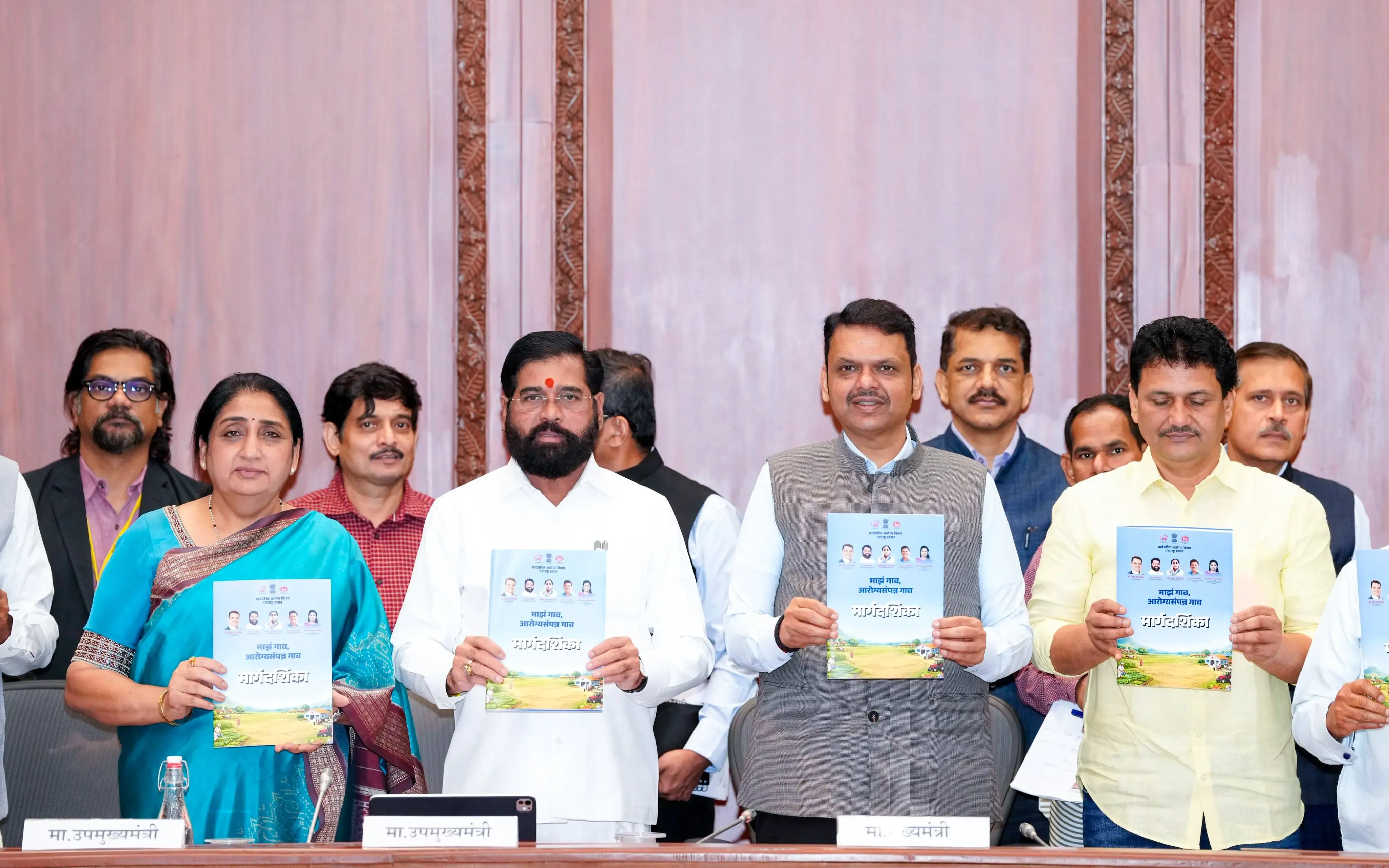 महाराष्ट्र में बेमौसम बारिश से प्रभावित किसानों के लिए 128 करोड़ की सहायता का ऐलान