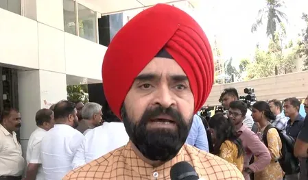 महाराष्ट्र कांग्रेस ने चुनाव आयोग से मिलकर SIR प्रक्रिया में पारदर्शिता और समयसीमा विस्तार की माँग रखी