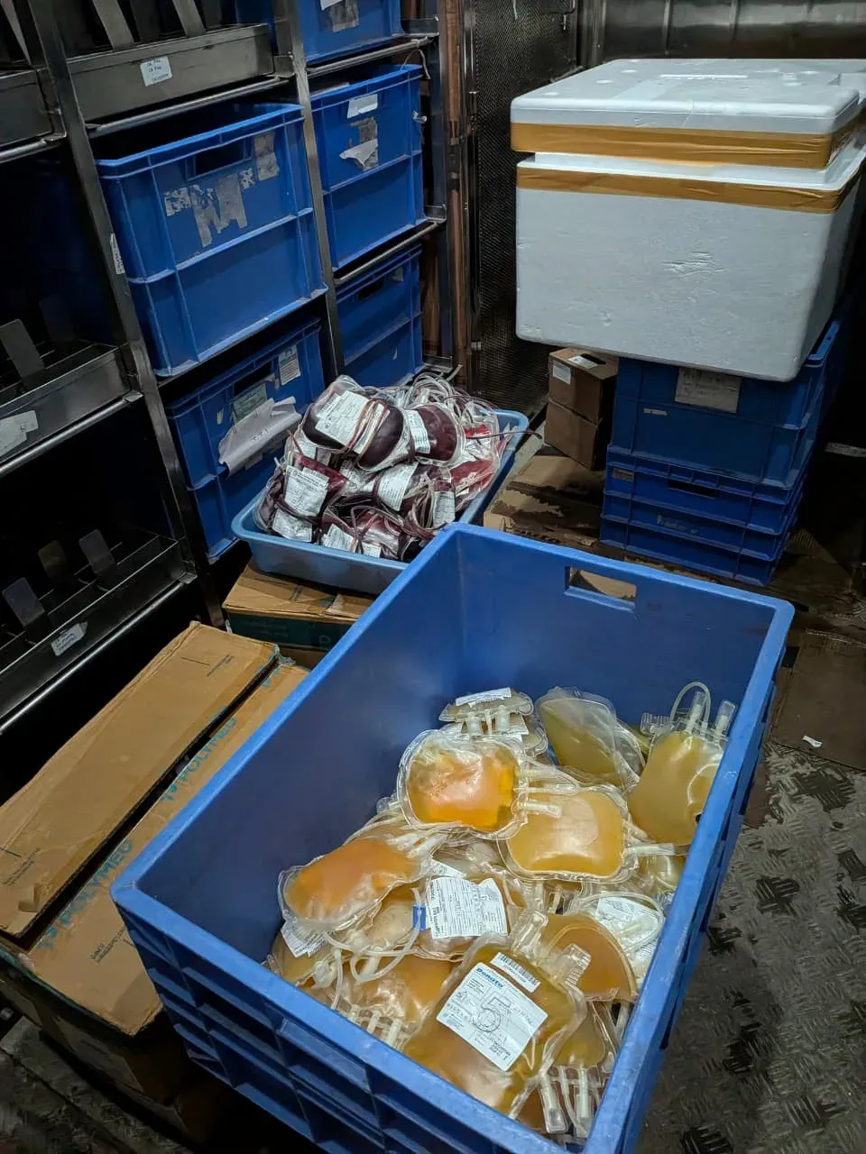 महाराष्ट्र FDA ने मुंबई के JJ ब्लड बैंक और बदलापुर के माया ब्लड सेंटर को तत्काल बंद कराया