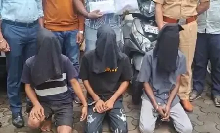 महाराष्ट्र : भारत-पाक मैच का फायदा उठाकर चोरों ने 5 लाख कैश उड़ाए, पुलिस ने दबोचा