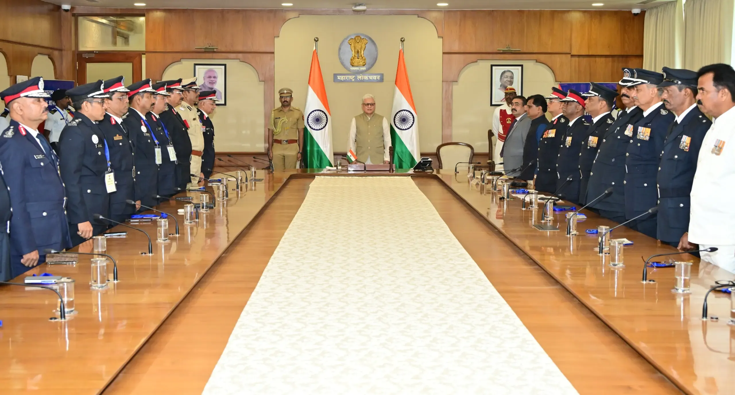 राज्यपाल जिष्णुदेव वर्मा ने अग्निशमन सेवा सप्ताह की शुरुआत की, 12 अधिकारियों को राष्ट्रपति पदक से नवाजा