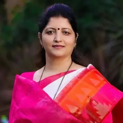 महाराष्ट्र महिला आयोग की अध्यक्ष रूपाली चाकणकर का इस्तीफा स्वीकार, उपमुख्यमंत्री ने की पुष्टि