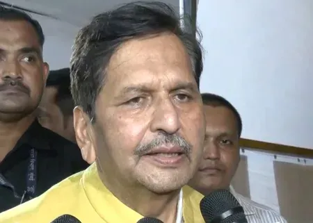 गो-तस्करी पर मकोका: मंगल प्रभात लोढ़ा बोले — फडणवीस का फैसला देशहित में