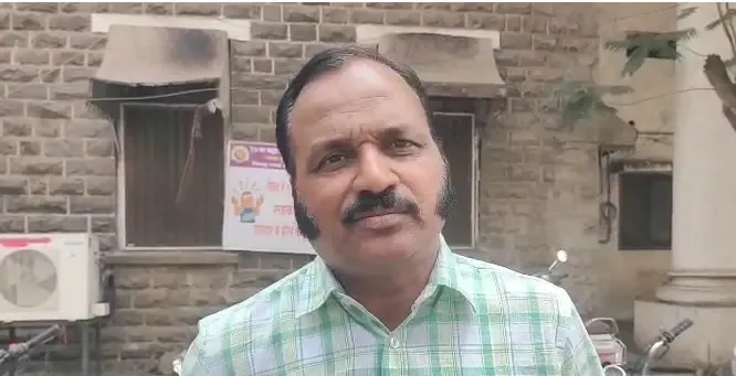 महाराष्ट्र: अश्विनी बिद्रे के परिवार ने राष्ट्रपति और सीजेआई से इच्छामृत्यु की याचिका की