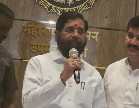 एकनाथ शिंदे ने मुंबई मानसून तैयारियों की समीक्षा की, BMC को NDRF जैसा आपदा दल बनाने का निर्देश