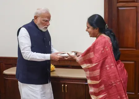महिला मोर्चा की राष्ट्रीय अध्यक्ष वनथी श्रीनिवासन ने प्रधानमंत्री मोदी से की मुलाकात