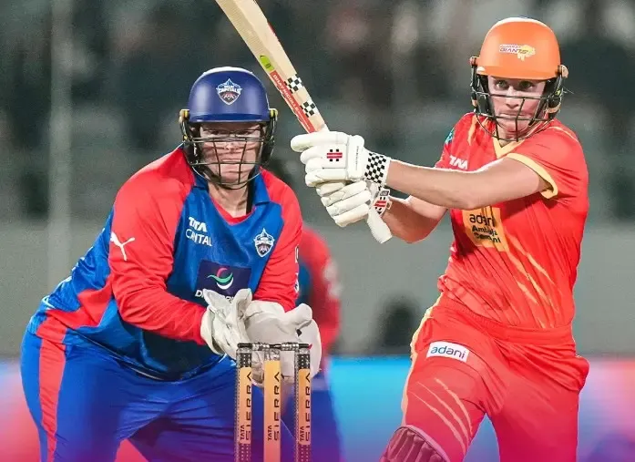 क्या गुजरात जायंट्स ने दिल्ली कैपिटल्स को 175 रन का लक्ष्य दिया?