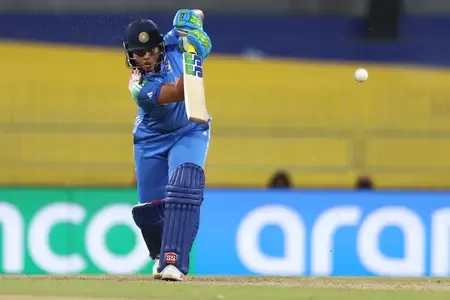 महिला विश्व कप: ऋचा घोष की तूफानी पारी, भारत ने पाकिस्तान को दिया 248 रन का लक्ष्य 