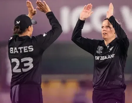 महिला विश्व कप: न्यूजीलैंड की पहली जीत, बांग्लादेश को 100 रन से हराया 