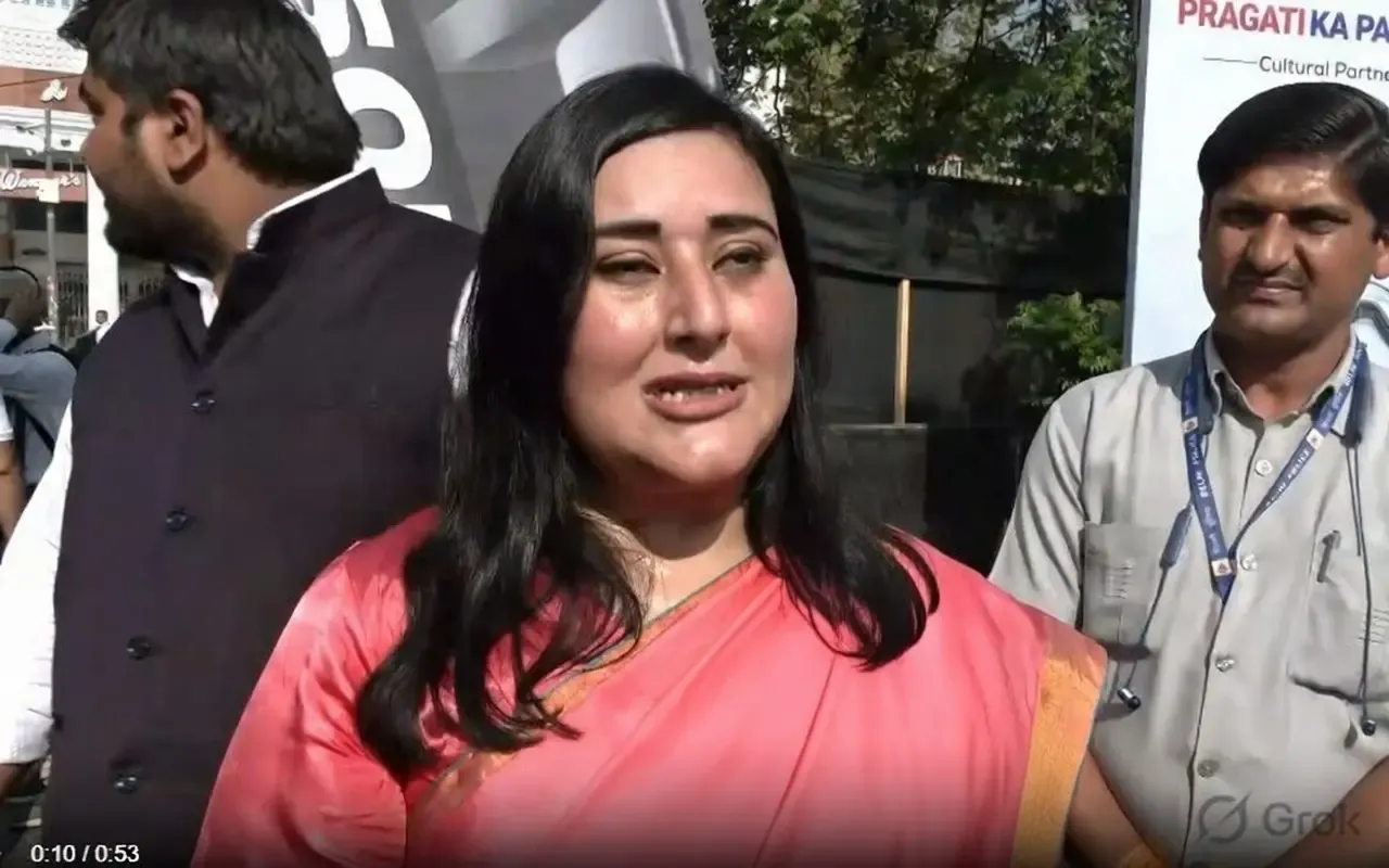 महिलाओं के नेतृत्व में भारत के विकास की नई दिशा : बांसुरी स्वराज