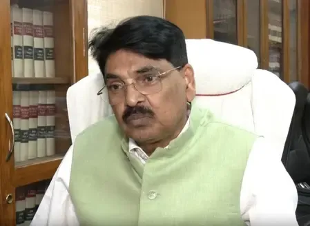 सरकार ने महिलाओं को सम्मान देने के लिए संसद का विशेष सत्र बुलाया है : मनन मिश्रा 