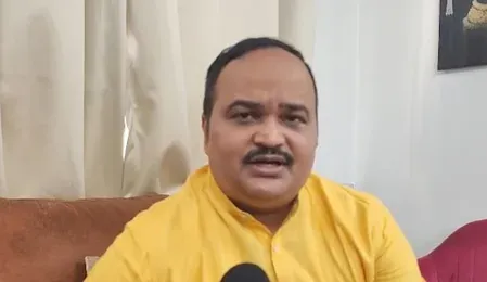 महंगाई-बेरोजगारी से जनता त्रस्त, पीएम मोदी के विदेश दौरे पर शिवसेना (यूबीटी) का तीखा हमला