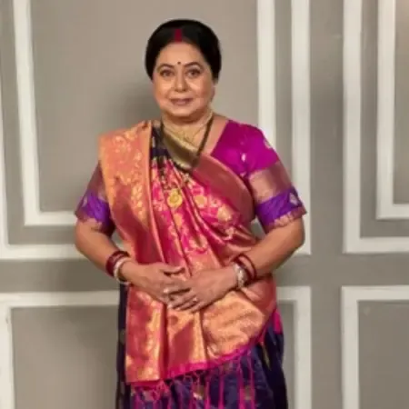 Neelu Vaghela Celebrates the Essence of Holika Dahan