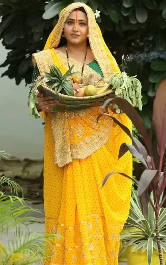 क्या मैथिली ठाकुर के छठ गीत पर काजल राघवानी ने कहा, 'मां ने खेतों से दुलार भेजा है'?