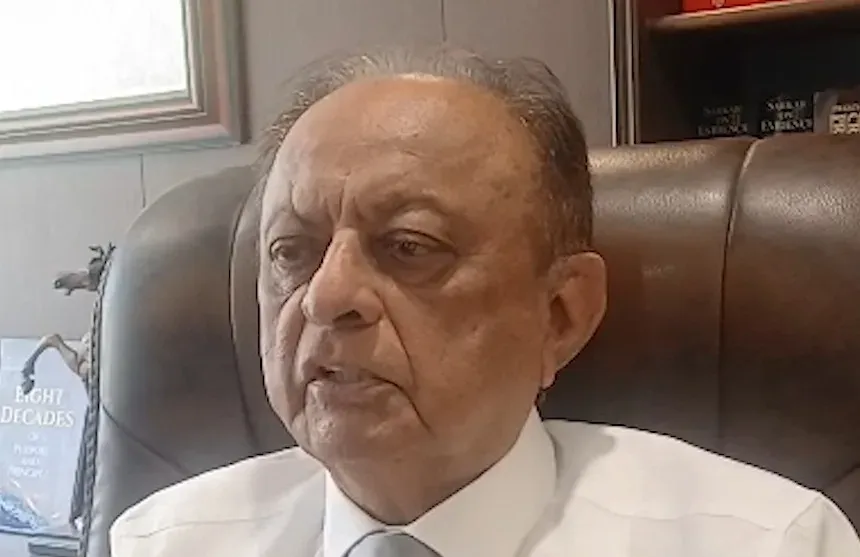 माजिद मेमन का नितेश राणे पर हमला: 'बयान गैर-जिम्मेदाराना', GDP दावों और वोटर लिस्ट पर भी उठाए सवाल