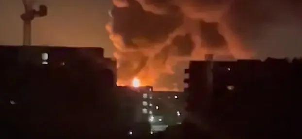 Heathrow Airport Closes After Major Fire in London Substation