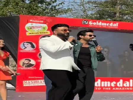 मलाड मस्ती इवेंट में पहुंचे शहबाज बदेशा और बसीर अली, जनता का प्यार पाकर हुए खुशी से गदगद