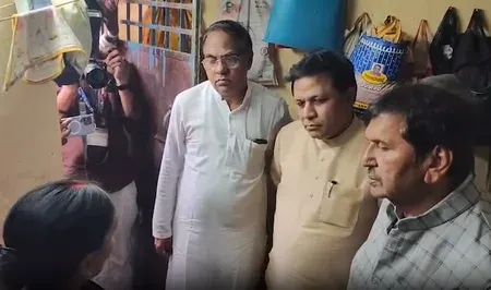 मालाड मालवणी में हिंदू महिला को धमकाने का आरोप, मंत्री मंगल प्रभात लोढ़ा ने पुलिस कमिश्नर से की मुलाकात