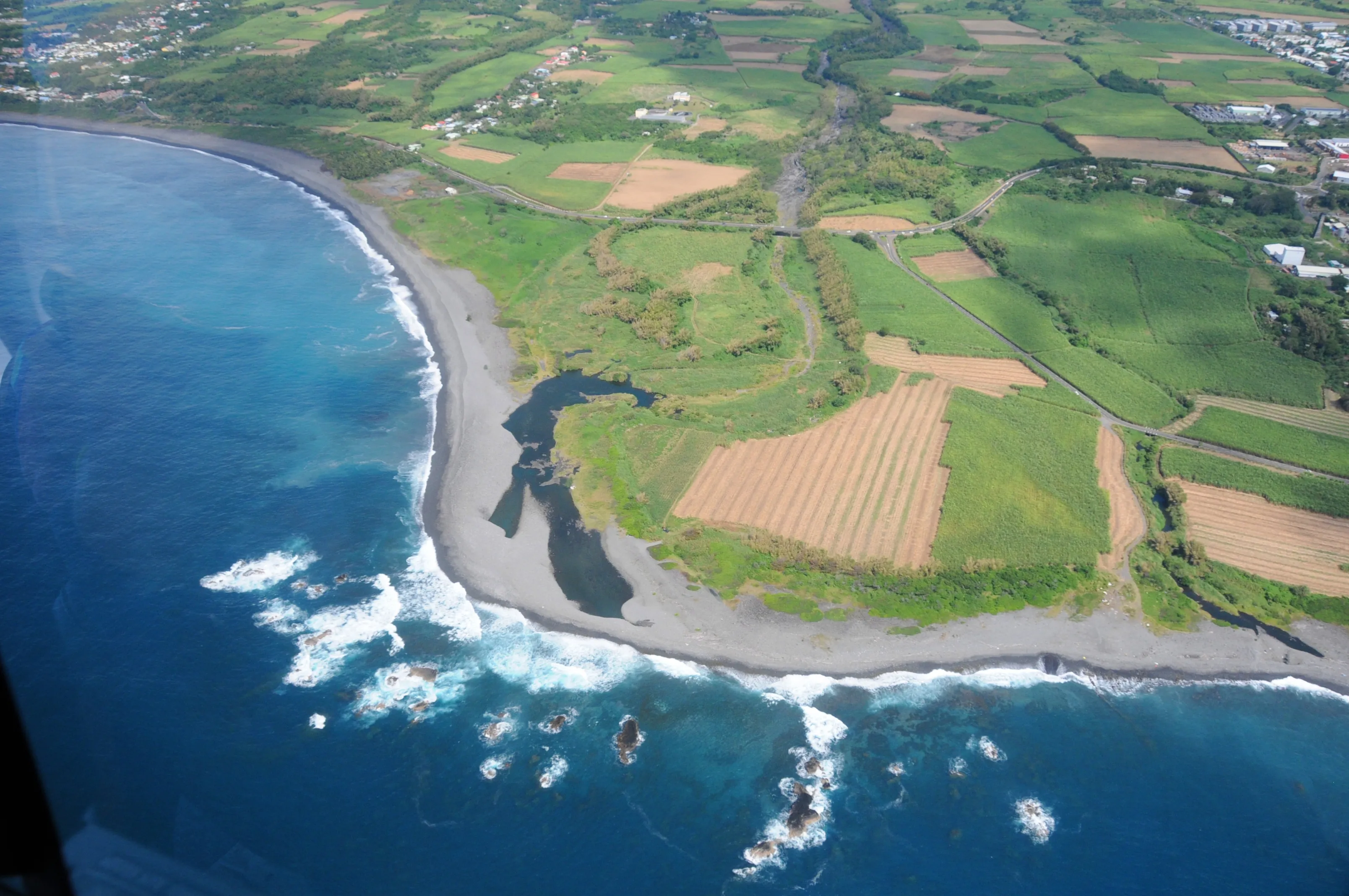 Malaysia to Restart Search Efforts for MH370