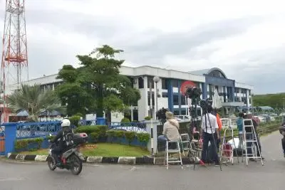 How Did Malaysian Police Save Three Bangladeshi Victims of Human Trafficking?