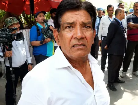 मालवीय नगर अग्निकांड: एक ही परिवार के 6 सदस्यों की मौत, हादसे में अब तक 21 की जान गई