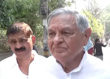 मालवीय नगर अग्निकांड: 21 की मौत, योगानंद शास्त्री बोले- ‘लालच’ है सबसे बड़ी वजह