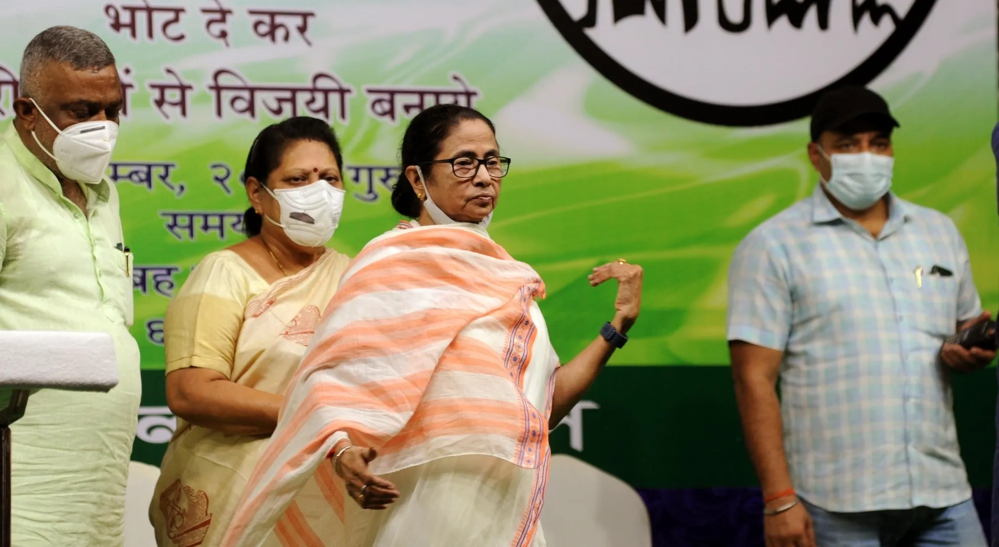 क्या ममता बनर्जी के रेल मंत्री कार्यकाल के दौरान कैटरिंग आरक्षण की होगी जांच?