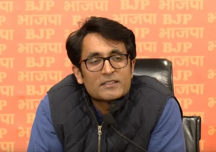 क्या ममता सरकार ने जानबूझकर हिंदू समुदाय पर लाठीचार्ज करवाया?