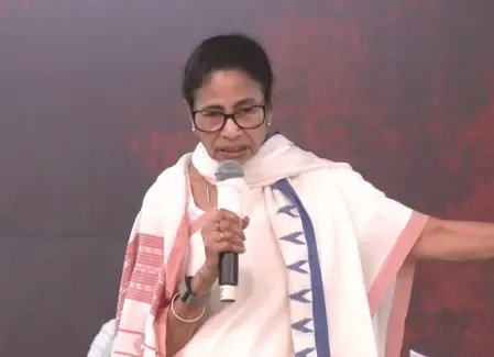 ममता बनर्जी ने भाजपा को चुनौती दी, क्या वे बंगाल को छूकर दिखा सकते हैं?