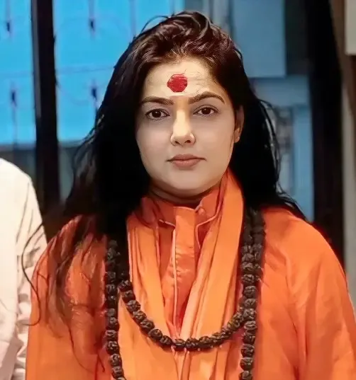 Did Mamta Kulkarni Reveal Aamir Khan Made Tea in Her Kitchen?
