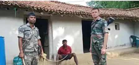 Jharkhand axe murders: Man kills father, wife in Lohardaga; toddler critical