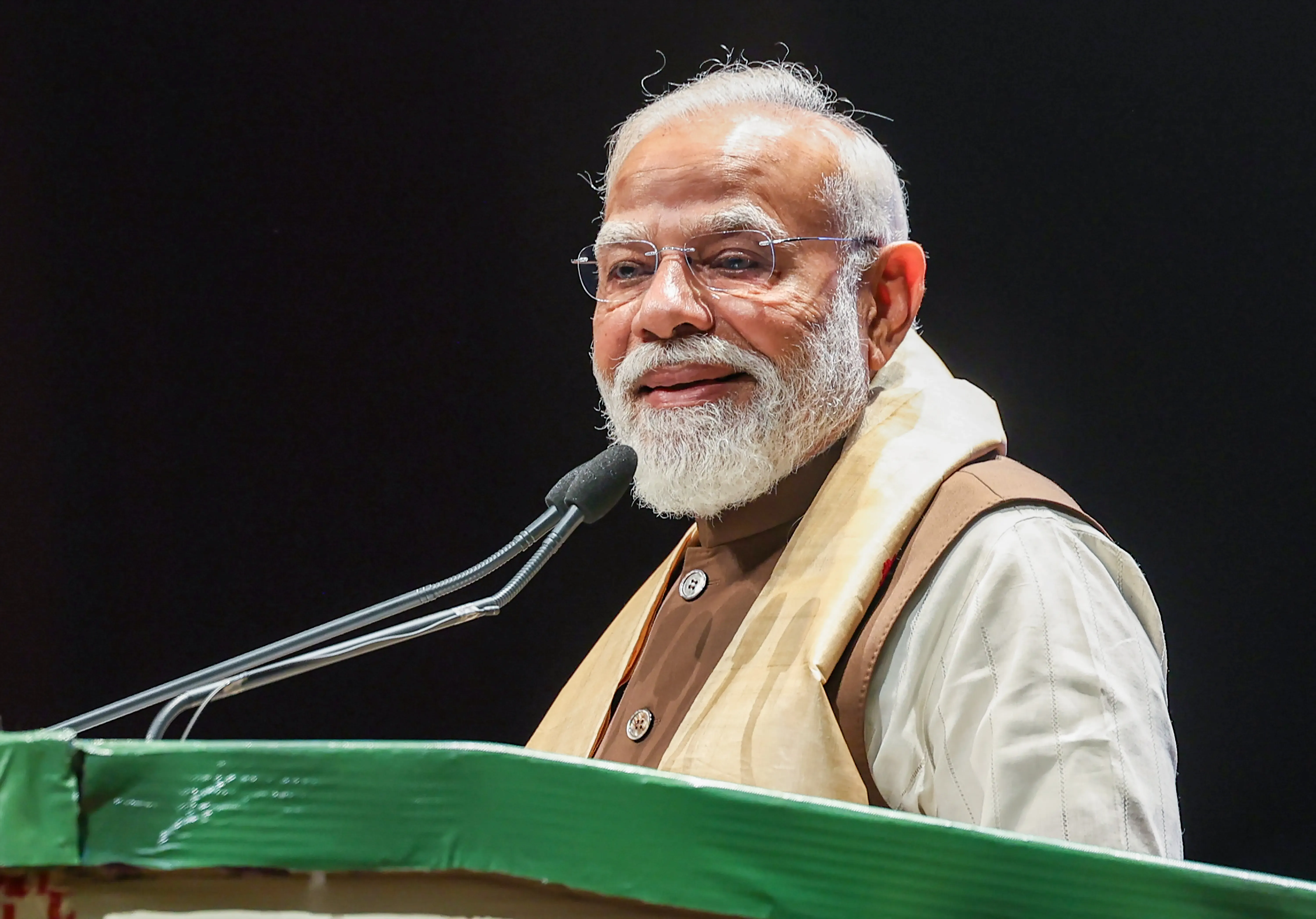 पीएम मोदी की फिटनेस सलाह: शुगर और तेल का सेवन कम करने पर जोर