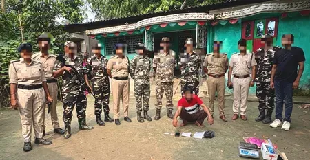 Brown sugar worth ₹20 lakh seized near Indo-Nepal border in Bihar's Kishanganj