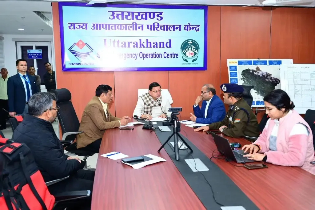 Avalanche Crisis: Uttarakhand CM Directs Rescue Efforts