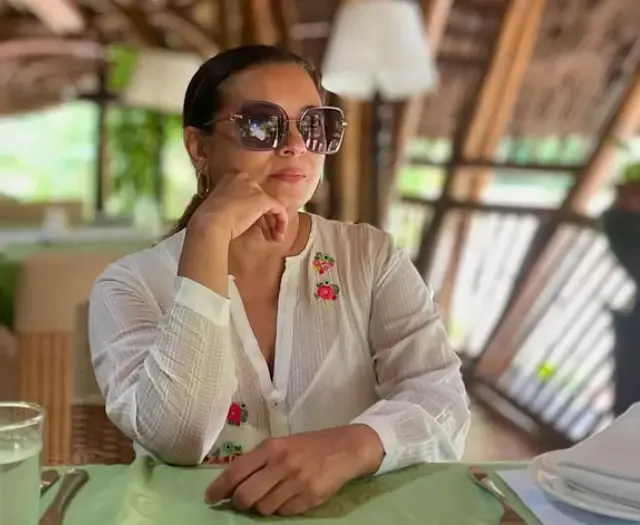 Is the Intimacy and Immediacy of Television Unmatched According to Manasi Joshi Roy?