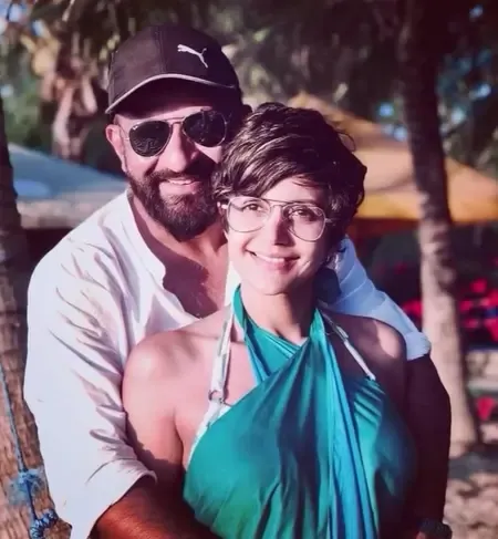 How Does Mandira Bedi Remember Her Husband Raj Kaushal on His Death Anniversary?