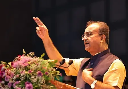 बिहार में स्वास्थ्य जागरूकता पर हो रहा काम: मंगल पांडेय