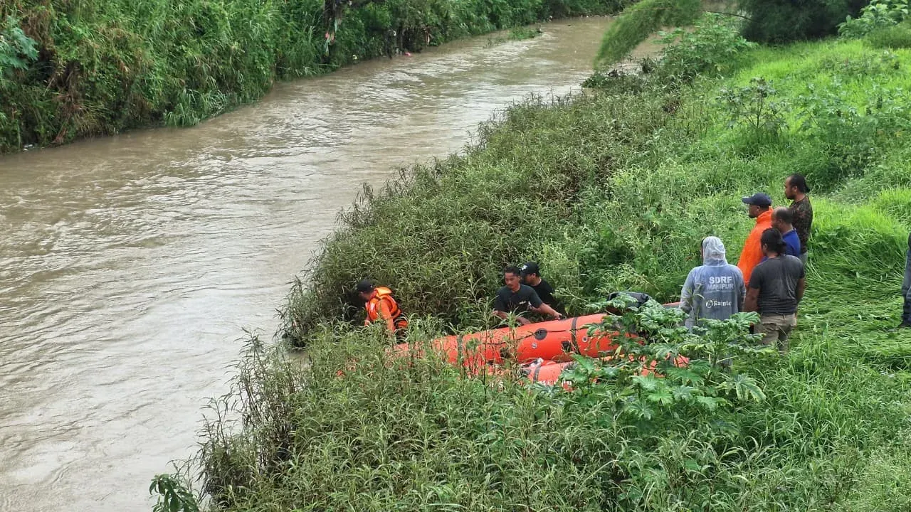 Manipur flash flood: Search enters day 3 for Class 8 girl swept away in Churachandpur