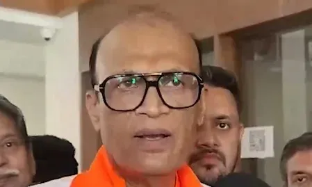 मंजलपुर उपचुनाव: BJP के सतीश पटेल और कांग्रेस के भीखाभाई रबारी ने दाखिल किया नामांकन